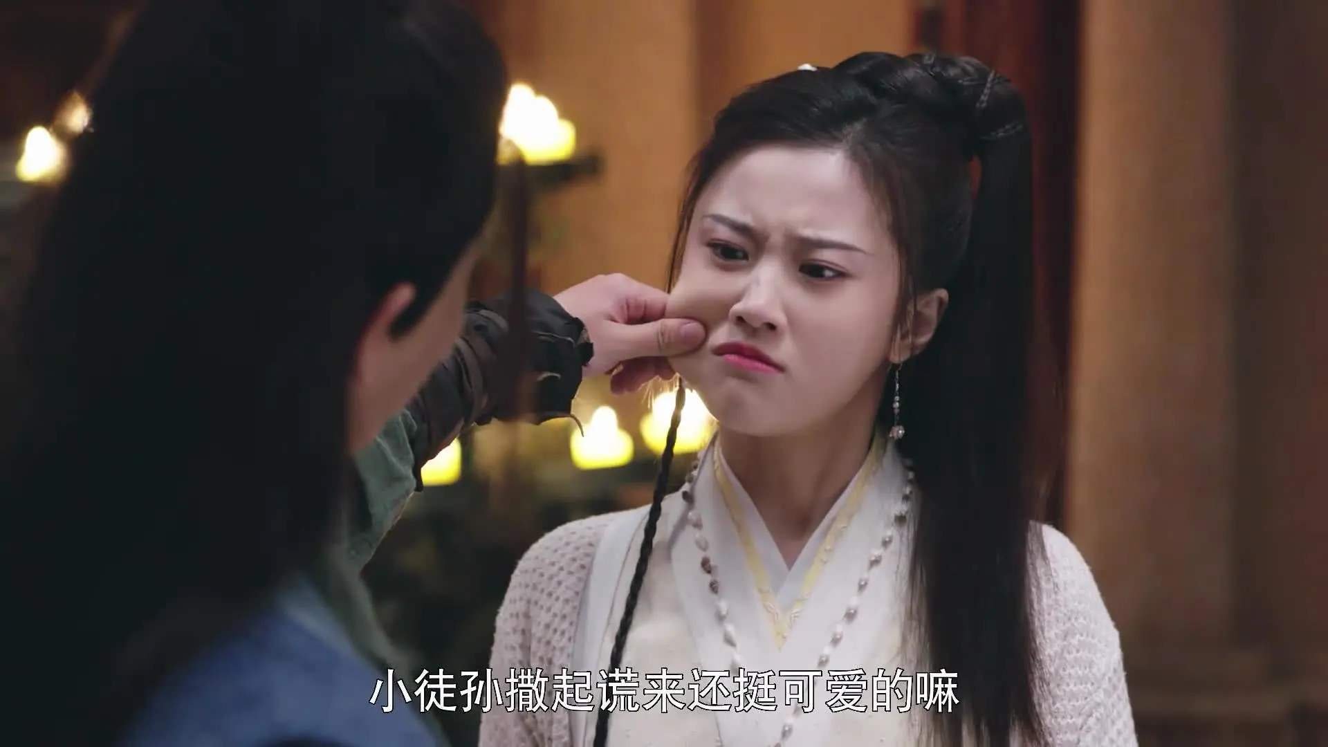 “荒漠王者:沙丘与泥泞中的生死对决”,荒漠 沙漠