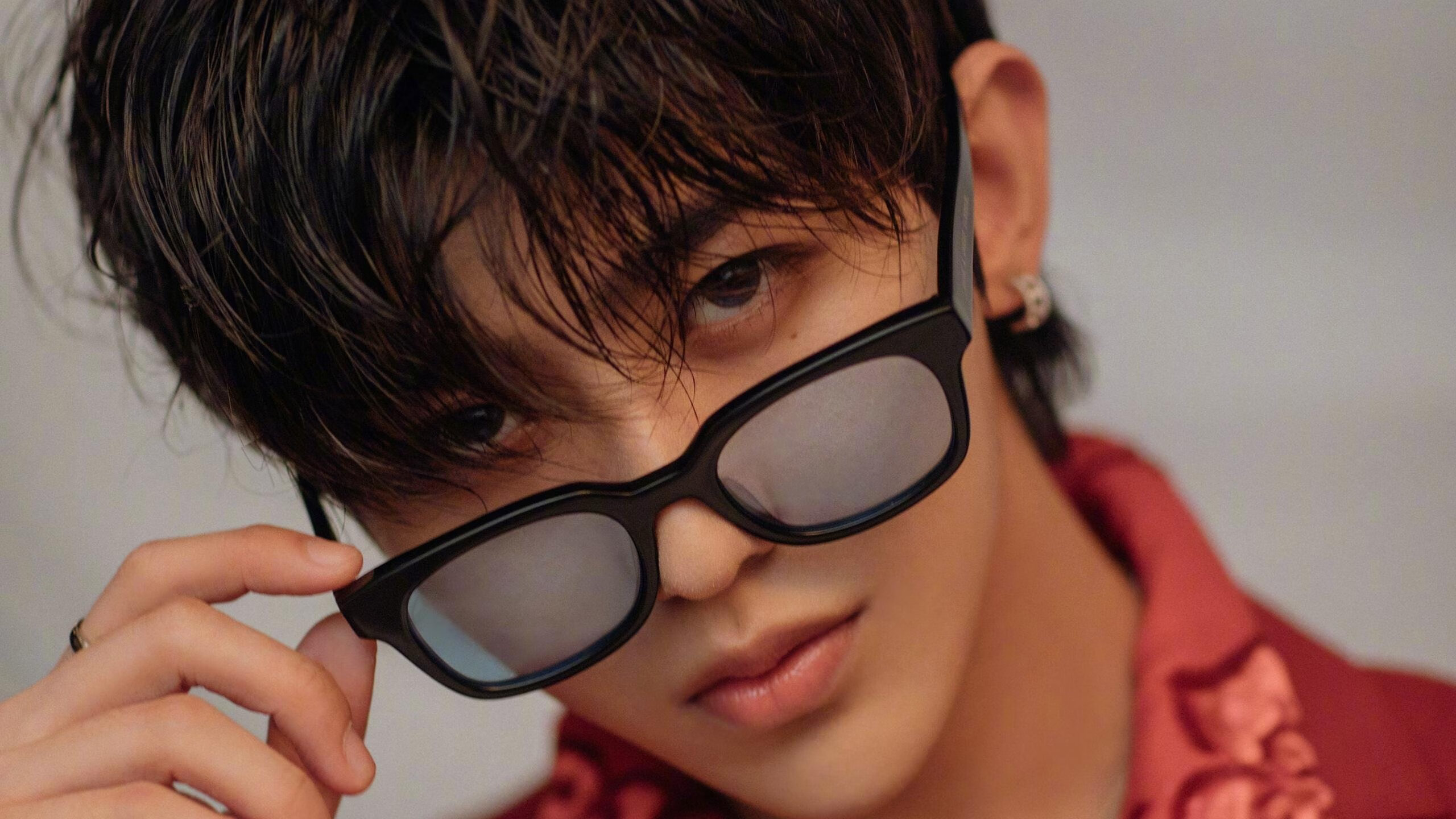 国足高压状态下传球方向选择频率分布,足球高传球怎么踢