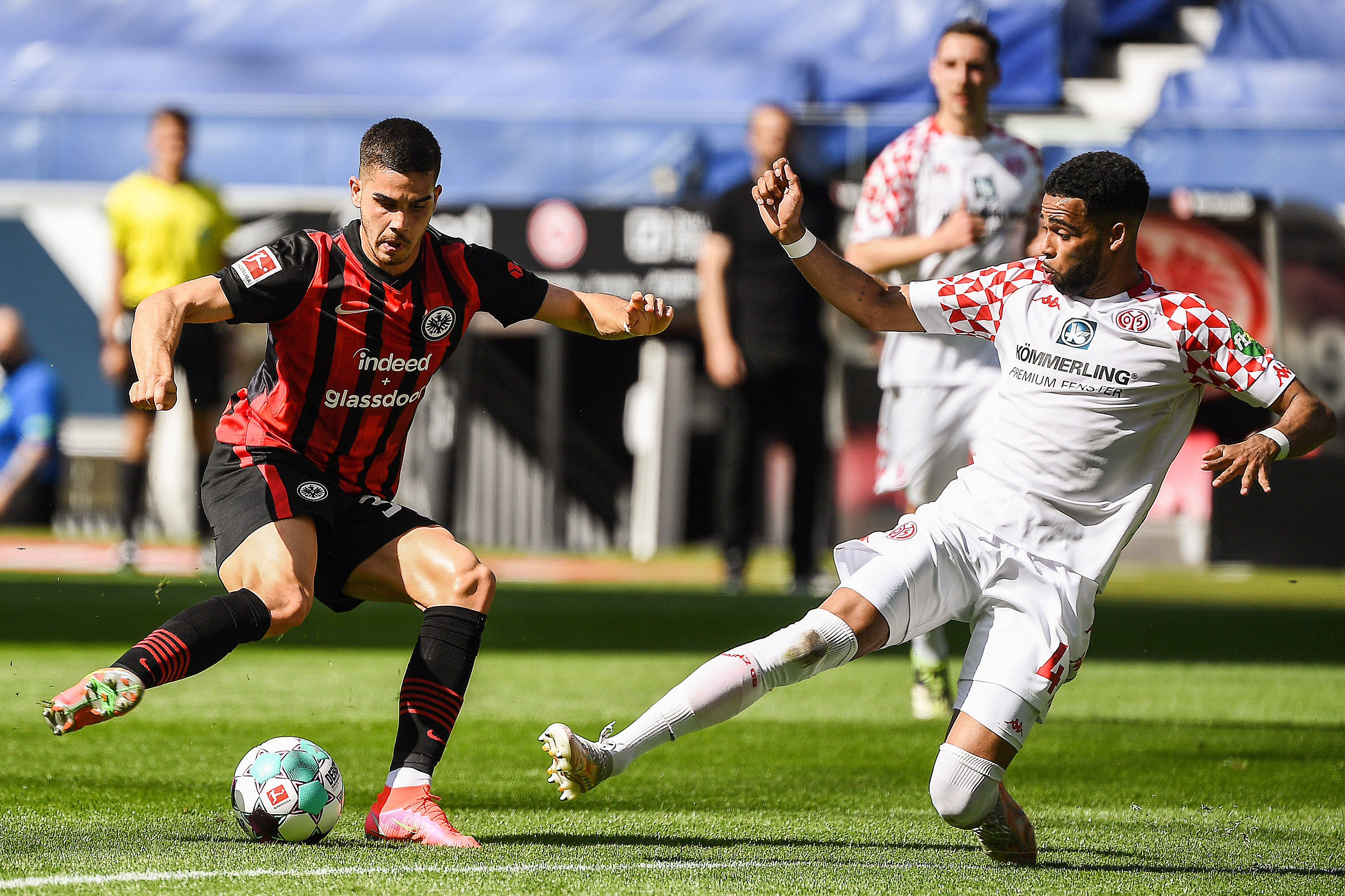 包含b体育下载:德甲比勒费尔德的进攻火力与战术调整的词条 包含b体育下载:德甲比勒费尔德的进攻火力与战术调整的词条