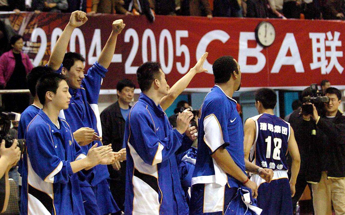 B体育(CHINA)官方网站-包含B体育官网：中国男篮历史上的经典对手分析：回顾那些充满激情与对抗的比赛的词条